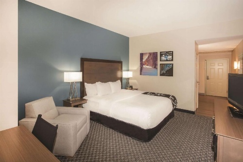 La Quinta Inn & Suites by Wyndham Chicago Downtown image 27