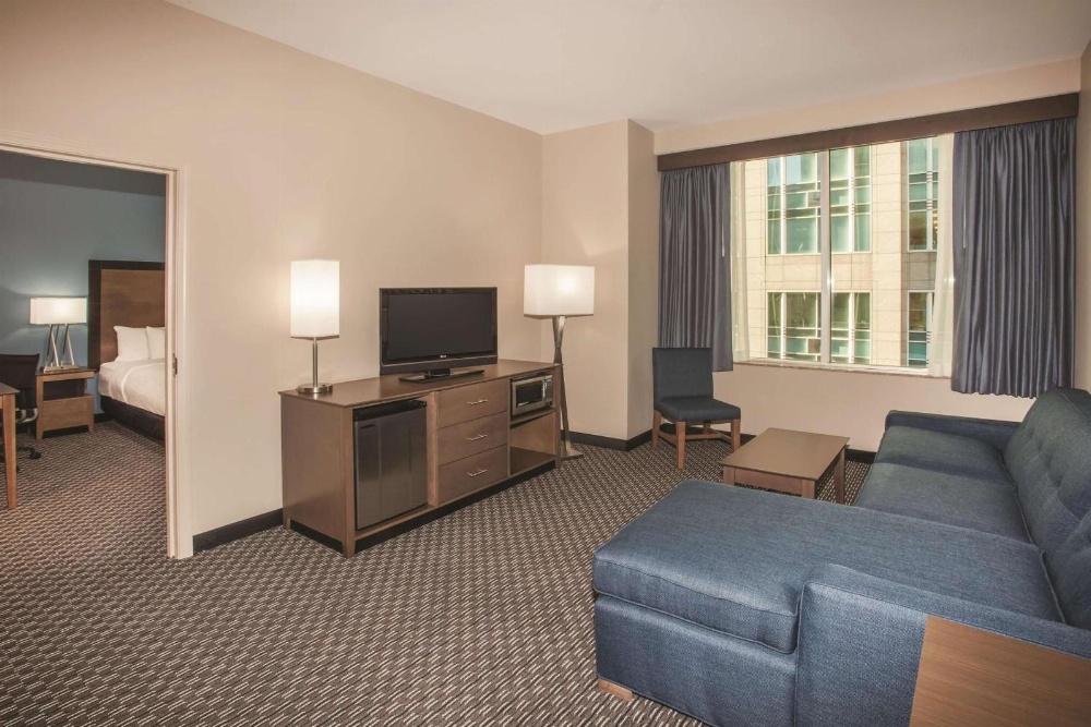 La Quinta Inn & Suites by Wyndham Chicago Downtown